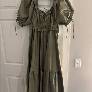 Chic Olive Long Sleeve Maxi Dress